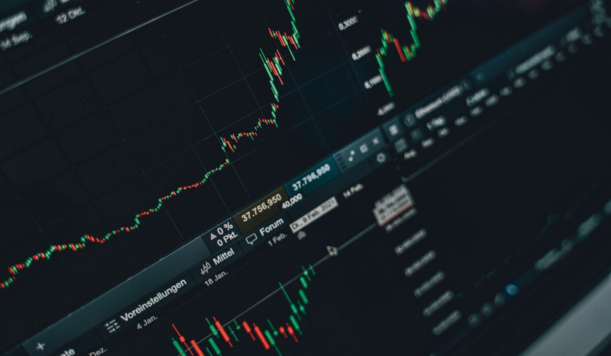 Close-up of stock market trading screen displaying financial growth and charts. — Photo by Alesia Kozik on Pexels